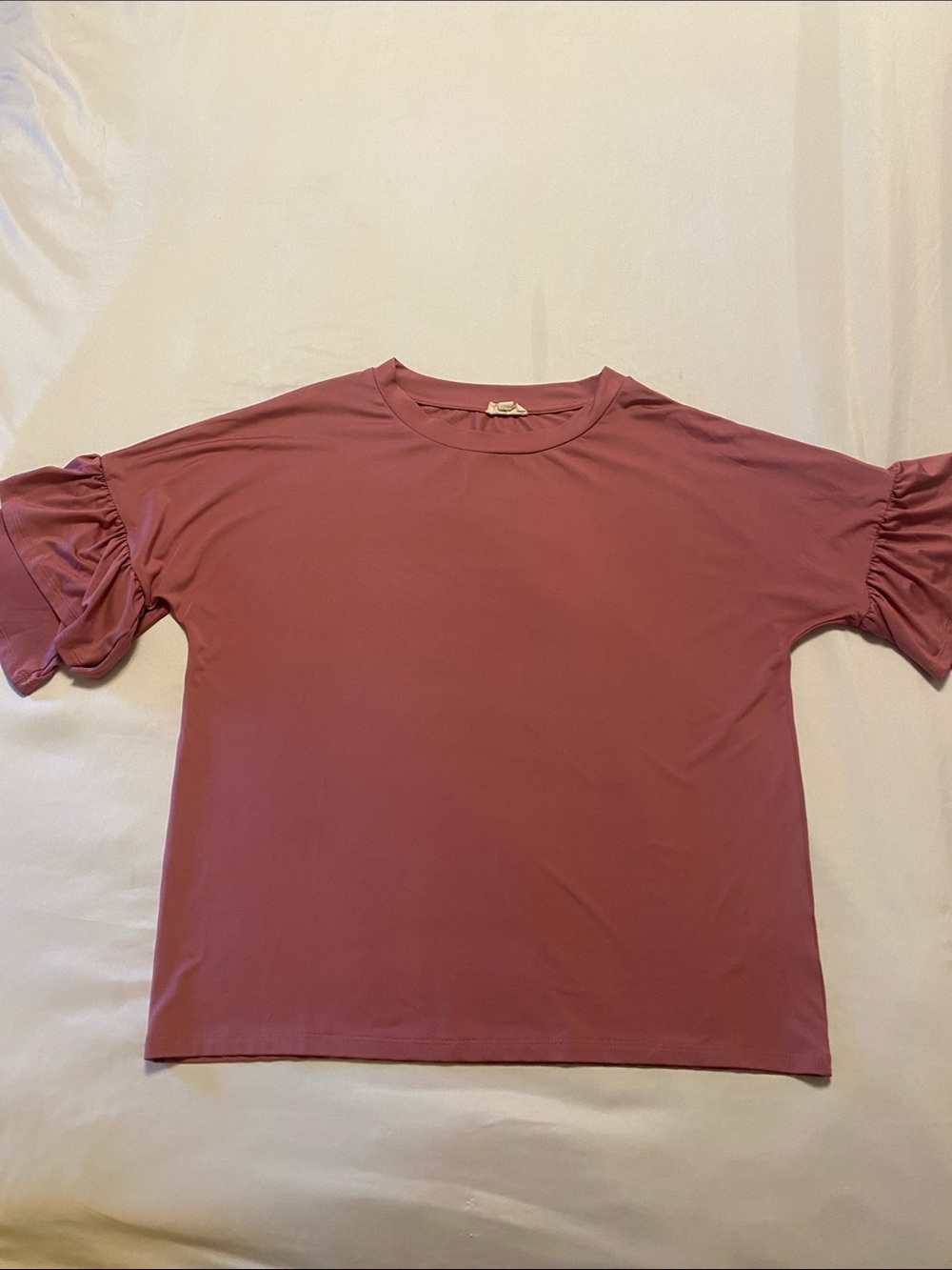La Miel Rose Colored Ruffle Sleeve Shirt. Medium